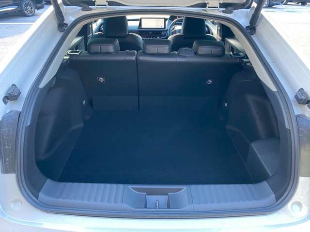 彦根インターからお車で3分とアクセス便利！近くには有名観光地の彦根城もありますので、観光と合わせてのご来店も良いですね♪活気溢れる自慢のスタッフがお客様のご来店をお待ちしております！