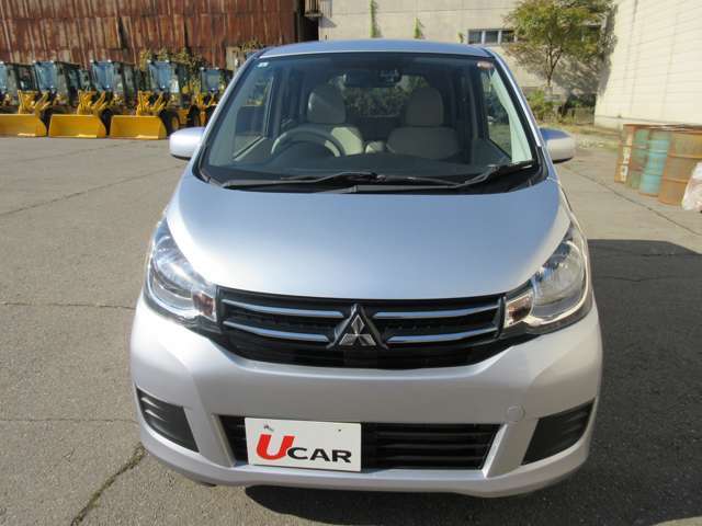 6ヶ月5000Kの保証付です。詳しくは営業マンにお問合せ下さい。