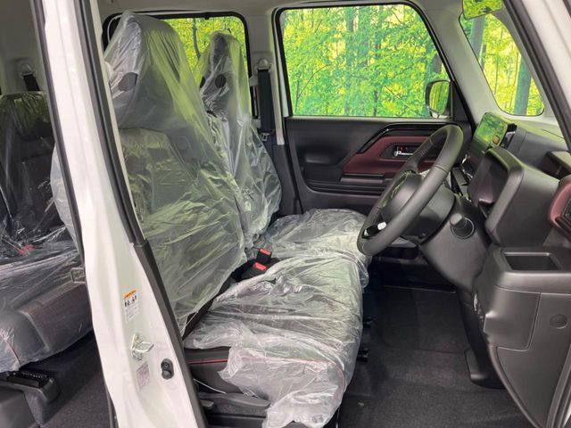もちろん車内はキレイです♪よりクリーンな状態をキープしたいお客様には『ナノゾーンコート』がおすすめ！新型コロナウイルス対策や、除菌・消臭に効果を発揮し多くの方にご好評いただいております。