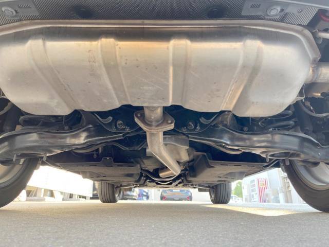 下回りがきれいなうちに、防錆加工の施工がオススメ。降雪地域はもちろん、沿岸部にお住いの方や、趣味でマリン・ウィンタースポーツをされる方に大変好評いただいております。