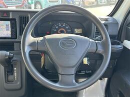 ガリバーグループでは主要メーカー、主要車種をお取り扱いしております。全国約460店舗の在庫の中からお客様にピッタリの一台をご提案します。