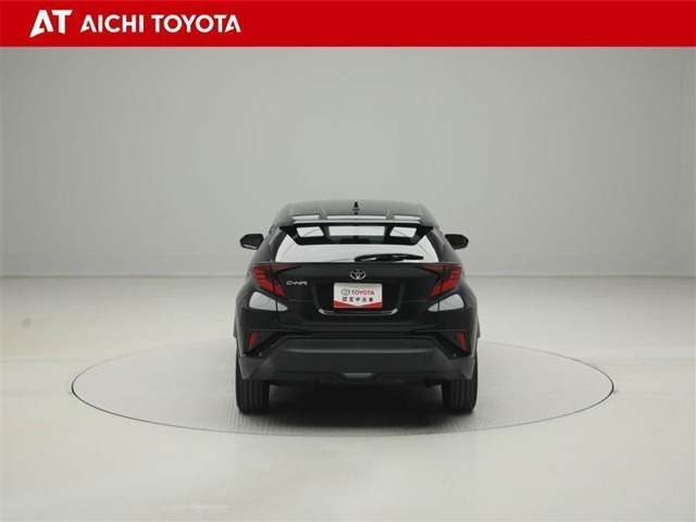 『TOYOTA認定中古車』は「まるごとクリーニング」で綺麗な内外装、「車両検査証」はプロによるチェック、買ってからも安心の「ロングラン保証」、3つの安心安全を標準装備したトヨタのブランドU-Carです