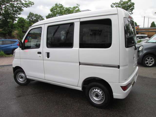 新車・中古車はもちろん、ローン・車検・保険・タイヤ交換からコーティングまでおクルマの事なら何でもご相談下さい♪