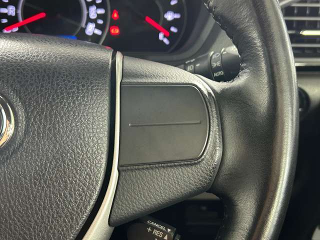 【運転席操作部】快適なドライブを楽しむための機能が装備されています！運転席から触れるので、使いやすいです！除菌プランいれていただくと、さらに清潔で安心していただけます！