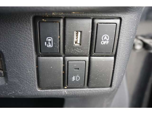 お乗りかえの方！大事に乗ってこられたお車！たくさんの思い出の詰まったお車！精いっぱいの価格で買い取らせて頂きます！お乗りかえはぜひカミゼンオートセンターへ！