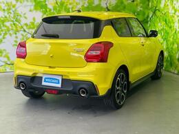 全国に店舗を展開しているのでどこでもお取り寄せが可能です！この車が気になるけど遠方だから・・・と諦める必要はありません！※別途陸送費が必要です。