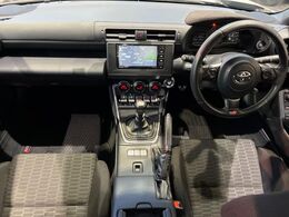 ☆お車の気になることは【0564-27-4907】までお気軽にご相談下さい♪グループ総在庫数約30，000台！！全国の系列店からメーカー・車種問わずご紹介可能！あなたにピッタリのお車が見つかるはず♪
