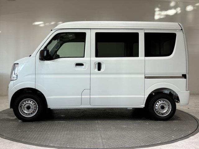 在庫車はほとんどオートオークションもしくはディーラーさんから購入したものなので、品質も保証されています！！