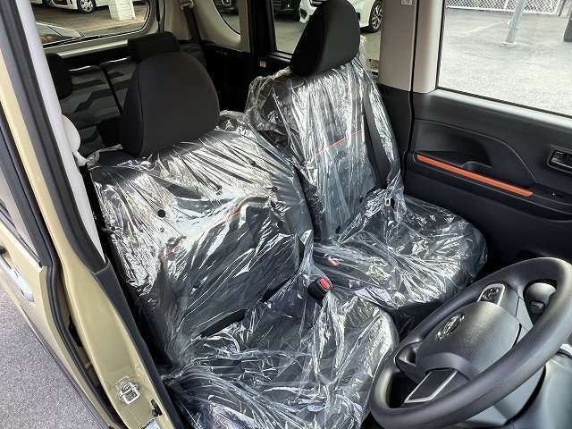 ホイールやタイヤなどのお手入れのご相談も可能です！ご購入頂いたお車を綺麗にお乗り頂けるようにサポートいたします！