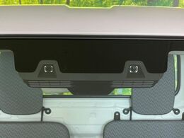 【スズキ　セーフティサポート】走行中に前方の車両等を認識し、衝突しそうな時は警報とブレーキで衝突回避と被害軽減をアシスト。より安全にドライブをお楽しみいただけます。