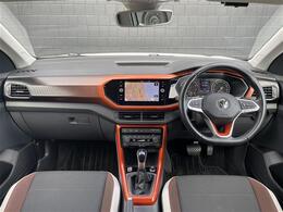 LIBERALAは、輸入車選びの新たなスタイルを提案するインポート・セレクト・ブランドです。オーナー様となる方がクルマから直接感じる感性を第一にした、最良の一台との出会いをコーディネートいたします。