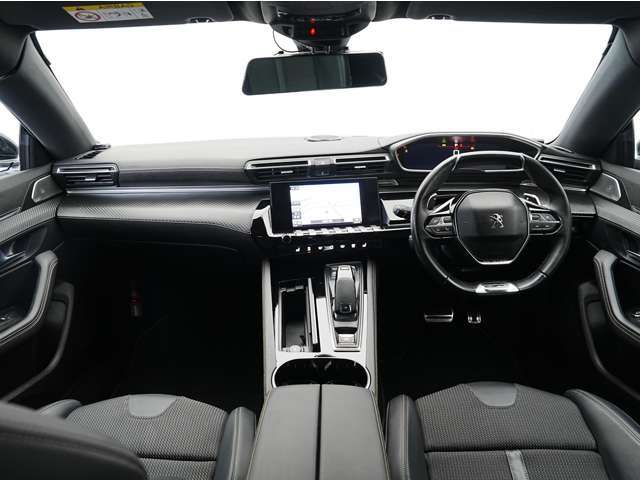 「キズやエンジンの状態は?」「イヤな臭いはしない?」「修理歴や水没車じゃないか気になる！」どんな小さな不安でもお答えします。お気軽にお問い合わせください！