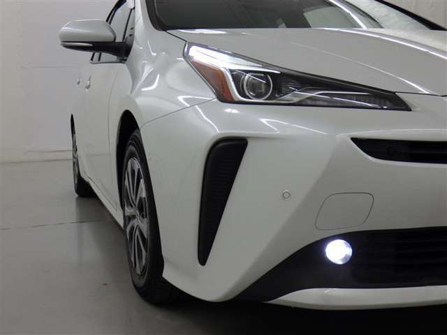現在お乗りのお車があれば喜んで査定いたします。詳しくは、お近くの名古屋トヨペットグループのお店までご相談ください。