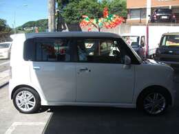 軽・コンパクトカを中心に優良な格安車を多数展示中！