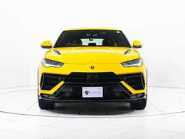 ボディカラーはGialo Augeでございます。