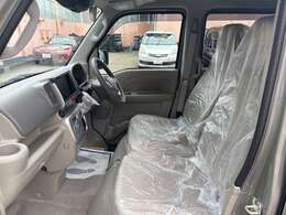 ベンチタイプシート