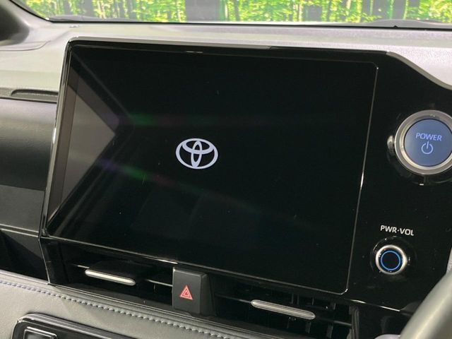 【10.5インチ　ディスプレイオーディオ】大画面のディスプレイはAppleCarPlayやAndroidAutoが利用可能。大きな画面でスマホナビアプリ等が利用いただけます♪