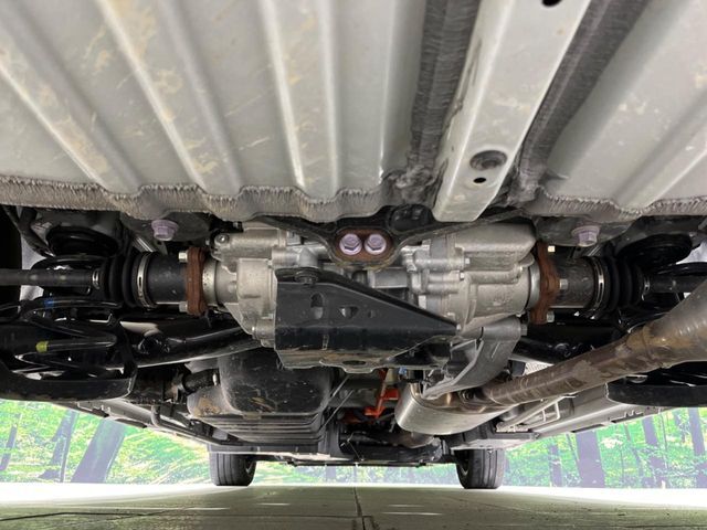 下回りがきれいなうちに、防錆加工の施工がオススメ。降雪地域はもちろん、沿岸部にお住いの方や、趣味でマリン・ウィンタースポーツをされる方にご好評いただいております。