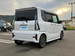 全国に店舗を展開しているのでどこでもお取り寄せが可能です！この車が気になるけど遠方だから・・・と諦める必要はありません！※別途陸送費が必要です。