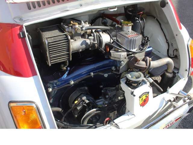 649ccエンジン・ABARTH タペットカバー・サイドカバー・Weber 40DCOEキャブ