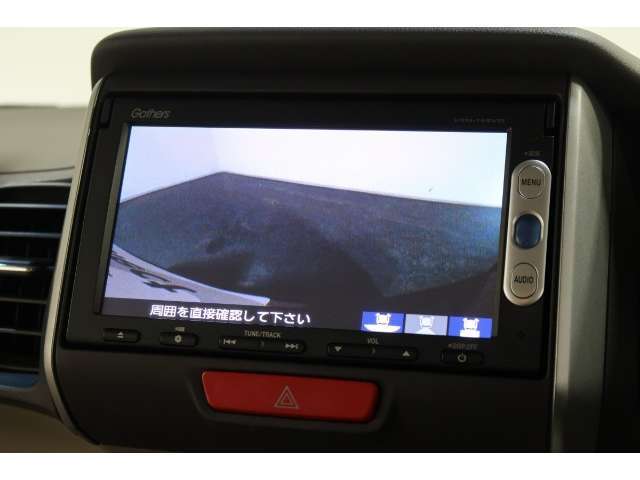 ◆◆バックカメラの画像です。車庫入れの安心感がアップしますね☆