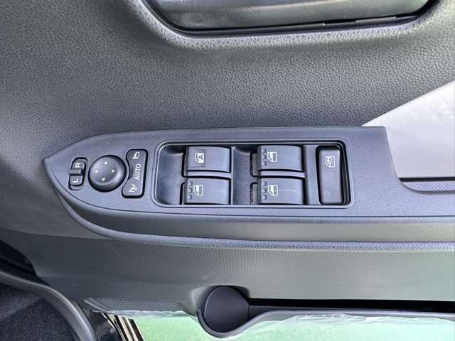 ★料金のお支払いは納車日の前日迄で大丈夫です！契約後最長3ヶ月まで当社にて保管できます。欲しい車が在庫である時がお買い得です！在庫の確保はお早めに！