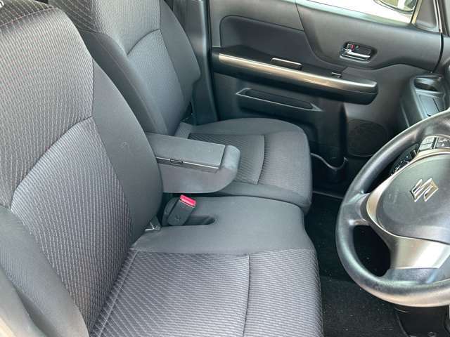 【1列目シート】現車の確認はお電話でも承っております。