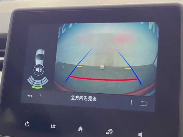 ●バックカメラ：便利な【バックカメラ】で安全確認もできます。駐車が苦手な方にもオススメな便利機能です。