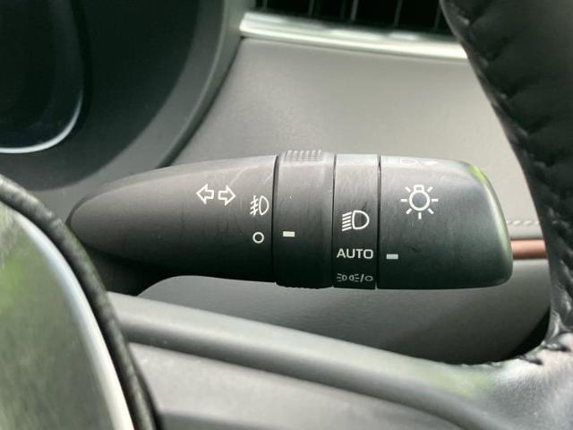 国産車から輸入車まで多様なお客様のニーズのお応えできるように、全国規模で豊富な在庫展開！車のことならWECARSへ！