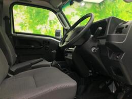 「この車の写真をもっと見たい」「状態が気になる」「この装備はついている？」どんな小さな疑問でもお気軽にお問い合わせください！