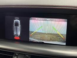 「フルカラーバックモニター」を装備で駐車が苦手な方でも安心です。