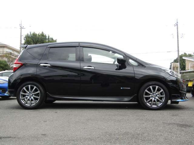 【360°画像】お客様のお好きな角度から、内外装の状態をご確認頂けます！当店のLINEにご登録頂ければ、ご要望の写真を撮ってお送り致します！※360°画像が未掲載の場合は、スタッフまでお問合せ下さい！