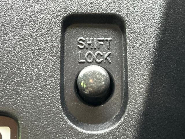 国産車から輸入車まで多様なお客様のニーズのお応えできるように、全国規模で豊富な在庫展開！車のことならWECARSへ！
