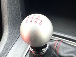 【フロア6速MT】走りの6速MT！！スポーティーな走行をお楽しみいただけます♪