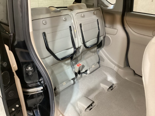 ホンダ系ディーラーで販売される全てのホンダ車なら、ホッと保証（無料）がついています。エアコン、純正オーディオを始め、エンジン、足廻りまでカバー。初回1ヵ月点検も無料で実施致します。