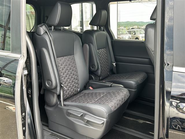 気になる車はすぐにお問い合わせください！画面右側の0066から始まる無料ダイヤルからお問い合わせ下さい！専門スタッフがお車のご質問にお答えいたします！