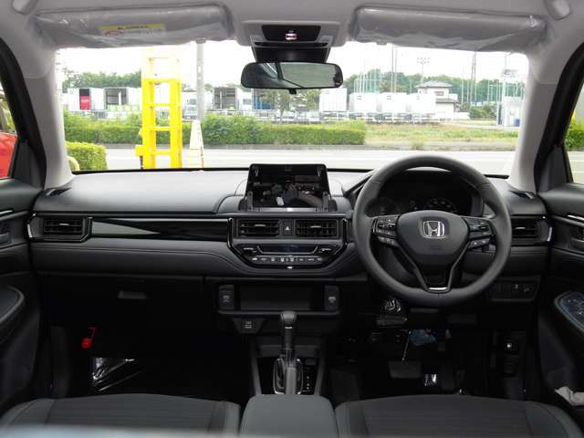 運転もしやすく車内も広々としているのがこの車の人気でもありますね。