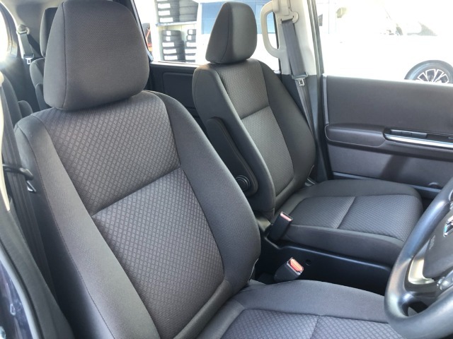 【座席シート】ゆったりしていて快適です！シートも心地よいです♪