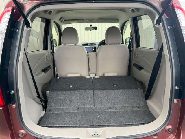 自社整備工場を完備しております！急なトラブルでも対応可能です。車検・ご納車後のアフターケアもお任せ下さい！