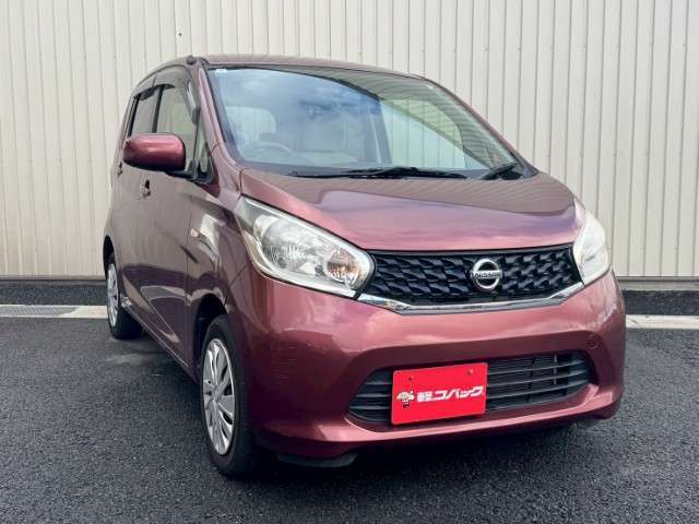 初めてお車をご購入される方でも大丈夫！知識・経験共に豊富なスタッフが親切・丁寧にお客様にピッタリなお車をご案内させて頂きます。ご購入後のアフターケアなど、お困りな事は何でもご相談ください！