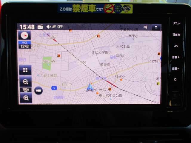 9インチディーラーオプションメモリーナビ付き！目的地検索もラクラクです！