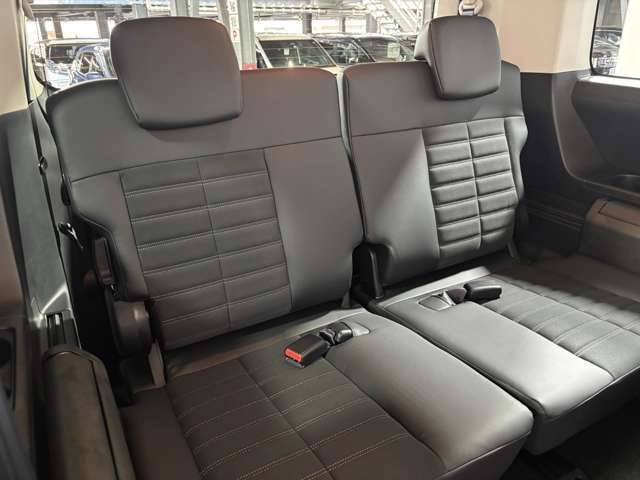 【3列目シート】【店舗にて現車の確認も頂けますので、お電話で在庫のご確認の上是非ご来店くださいませ！！