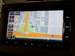 純正ナビ搭載。初めてお出掛けする場所でも快適・安心です。
