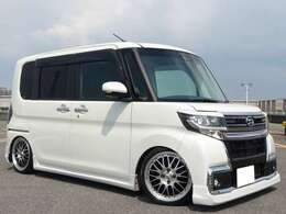 後期特別仕様車のVSターボベースなので全方位カメラにハーフレザー調シート、両側電動スライドドアの豪華装備車両です★