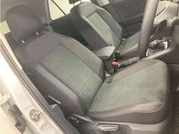 私たちは、お客様のこだわりに合ったお車をご提案します。ジースクエア＝車のあるライフスタイルを演出するセレクトショップです。