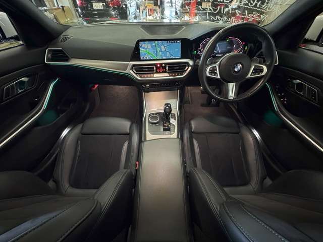 ★BMW 320i G20 Mスポーツ 2.0L 入庫です！●インテリジェントセーフティ！●アダプティブクルーズコントロール！●6色アンビエントライト！●ワイヤレスアップルカープレイ！●シートヒーター！