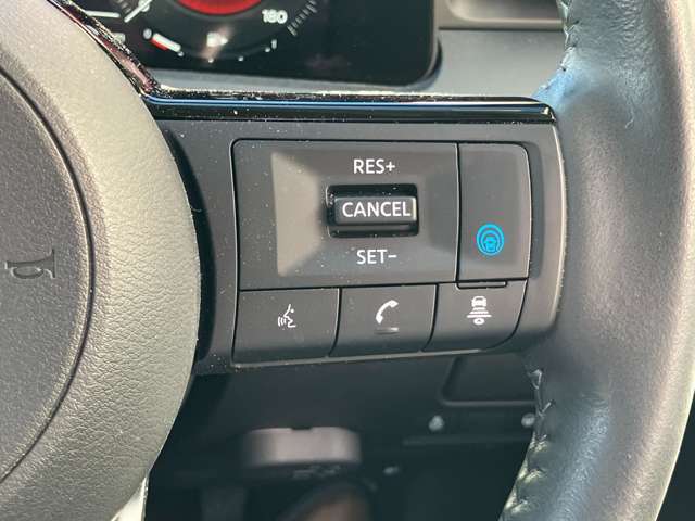 プロパイロットは高速走行時に車間維持・ハンドル操作補助等、日産の最新技術をご体感下さい！