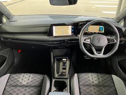 VW 認定中古車☆☆ボディー＆エンジンルームのクリーニング室内消臭抗菌コートをおこなっています