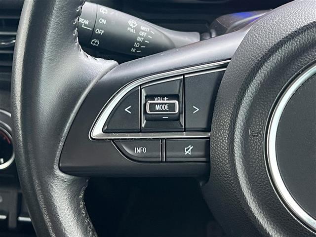 【運転席操作部】快適なドライブを楽しむための機能が装備されています！運転席から触れるので、使いやすいです！除菌プランいれていただくと、さらに清潔で安心していただけます！
