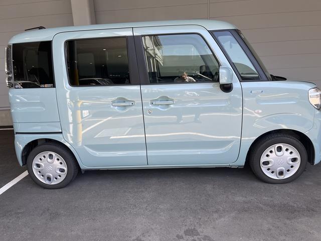 先行車発進お知らせ機能・ふらつき警報機能を搭載。